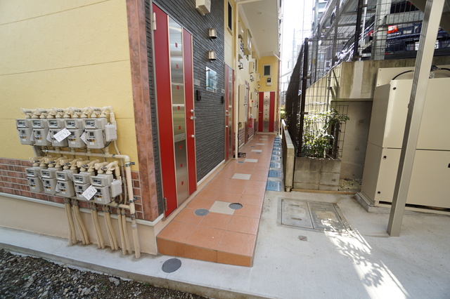 エントランス　同施工階別物件参考
