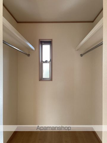 茄子町戸建貸家の内装写真