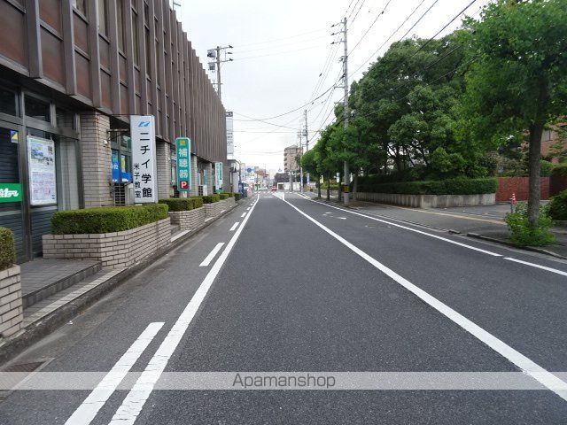 その他　前面道路（その他）まで0m