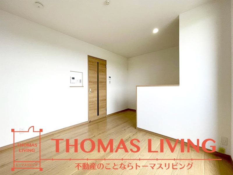 居室・リビング　人気のカウンターキッチンタイプで作業が捗りますね。