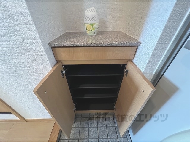 収納　下駄箱
