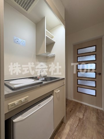 キッチン　IH1口　ミニ冷蔵庫置き場