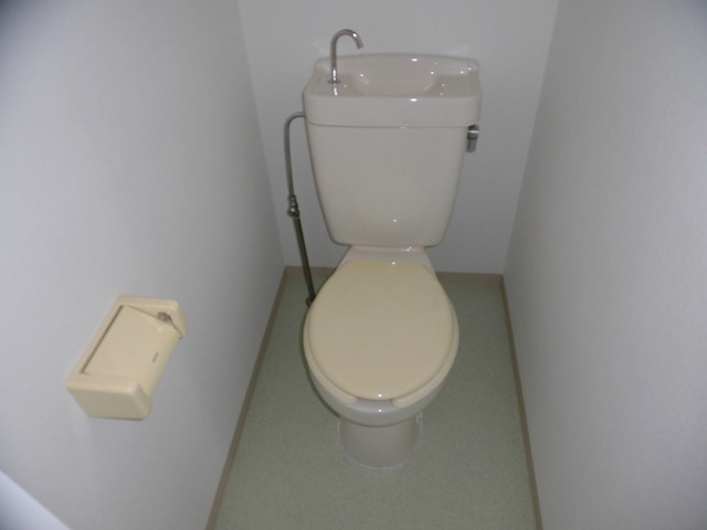 トイレ　清潔感のあるキレイなトイレです