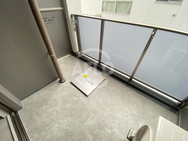 バルコニー　アーバネックス本町II　バルコニー