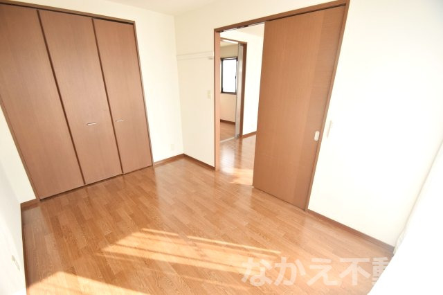 その他部屋・スペース　落ち着いて過ごせるお部屋なので、寝室にいかがでしょうか
