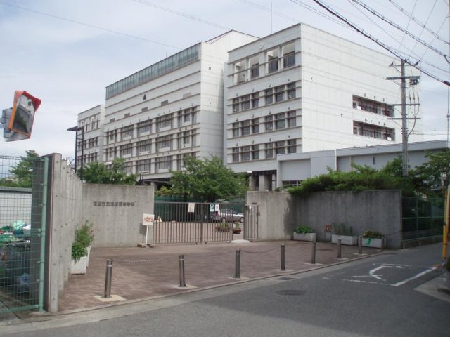 高校・高専　尼崎市立尼崎高等学校（高校・高専）まで1100m