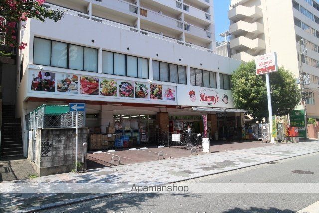 スーパー　マミーズ舞鶴店（スーパー）まで156m