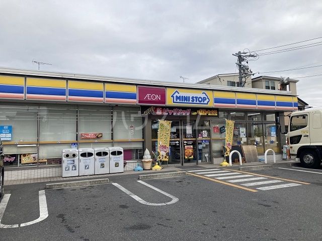 コンビニ　ミニストップ　名古屋稲上町店（コンビニ）まで859m