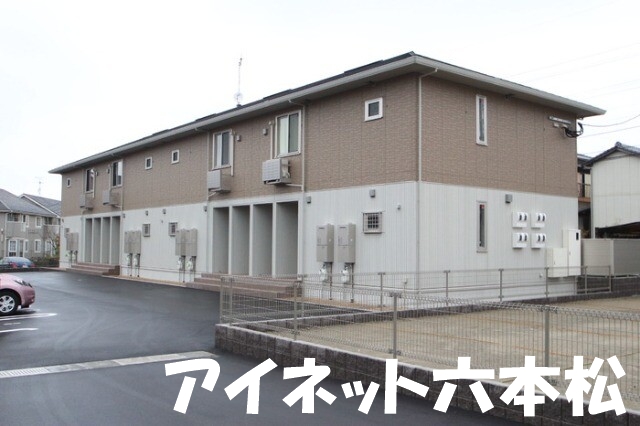 建物外観　都市ガス仕様の2LDK物件です！