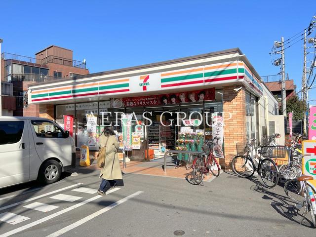 コンビニ　セブンイレブン上野桜木2丁目店（コンビニ）まで348m
