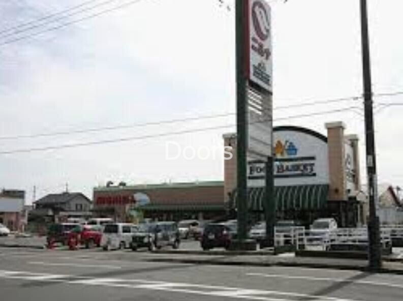 スーパー　ニシナフードバスケット中仙道店（スーパー）まで570m