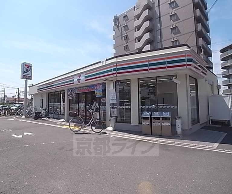 コンビニ　セブンイレブン天神川三条店（コンビニ）まで222m