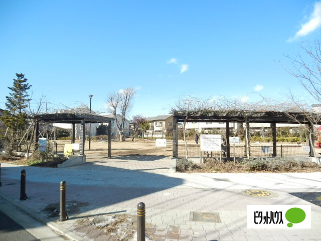 公園　境南中央公園（公園）まで592m