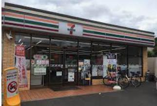 コンビニ　セブンイレブン 東船橋1丁目店（コンビニ）まで645m