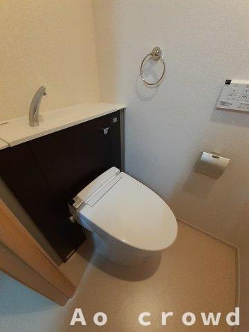 トイレ　清潔感のあるトイレです