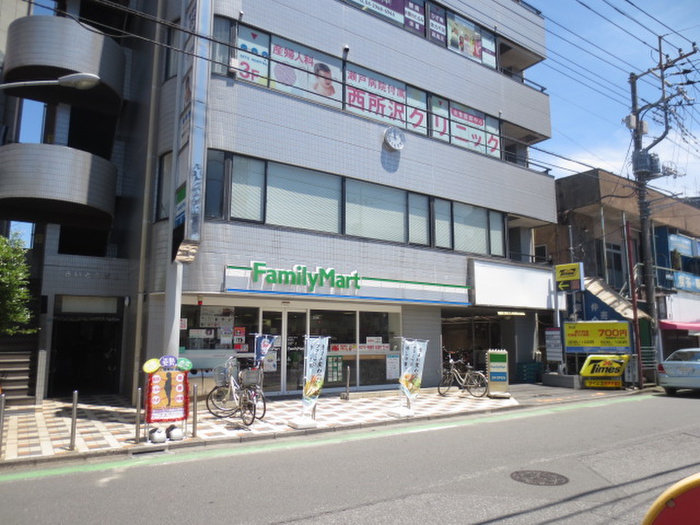コンビニ　駅前コンビニ（コンビニ）まで300m