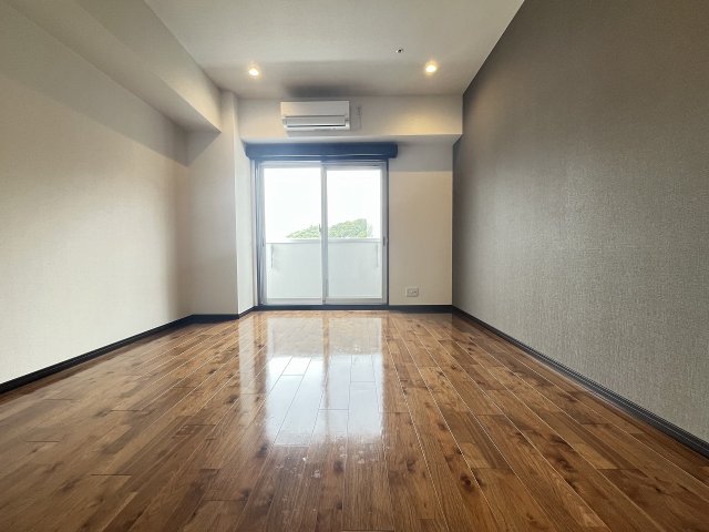 その他部屋・スペース　落ち着いて過ごせるお部屋なので、寝室にいかがでしょうか