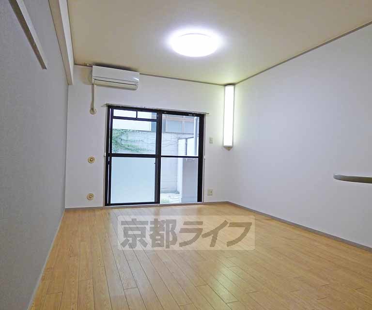 その他部屋・スペース　室内別角度です。