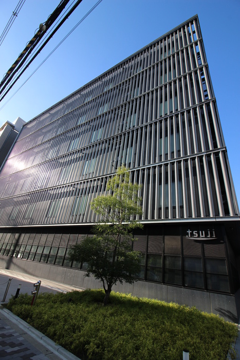 大学・短大　辻調理師専門学校（大学・短大）まで1400m