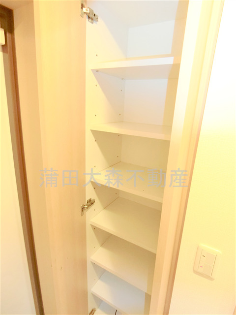 その他設備　玄関収納