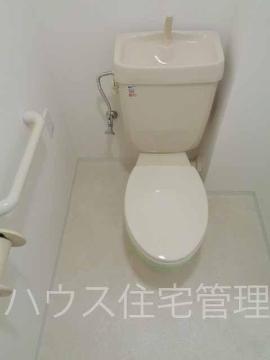 トイレ　トイレ