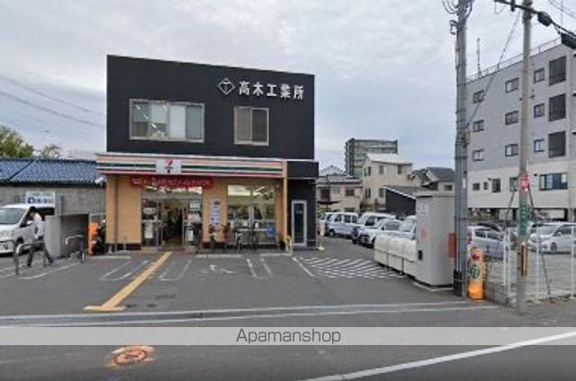 コンビニ　セブンイレブン（コンビニ）まで398m