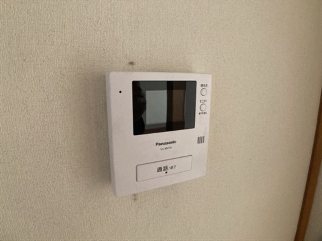 セキュリティ　※補修前の参考画像の為、設備等は現況優先。