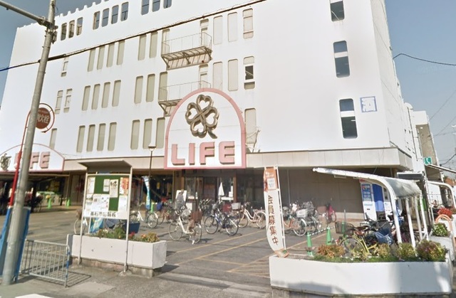 スーパー　ライフ高石店（スーパー）まで390m