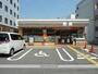 コンビニ　セブン－イレブンＪＲ茨木駅西店（コンビニ）まで284m