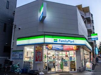 コンビニ　ファミリーマート田端新町三丁目店（コンビニ）まで459m