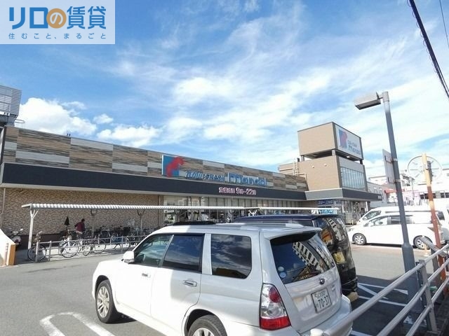 スーパー　万代加美店（スーパー）まで373m