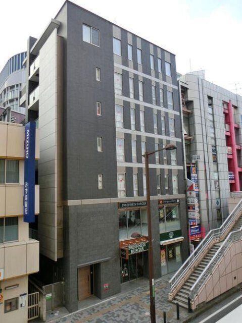 建物外観　オートロック付きです