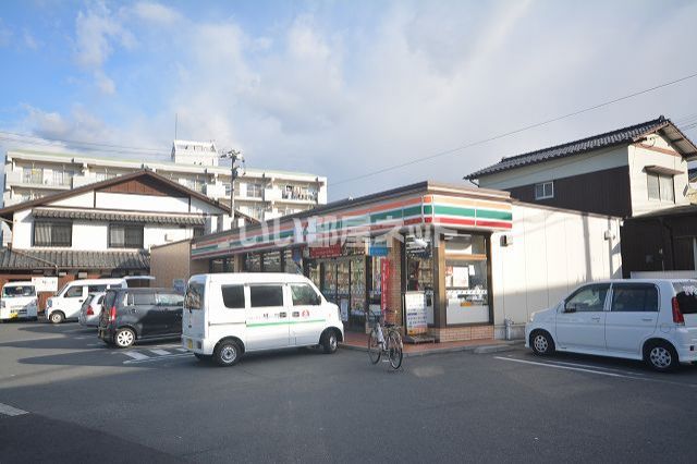 コンビニ　セブンイレブン小倉曽根中学校前店（コンビニ）まで478m