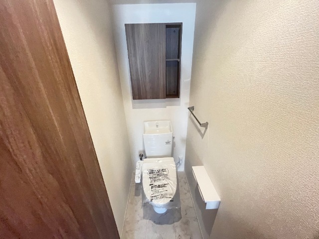 NIGAWA RESIDENCE IIのトイレ写真