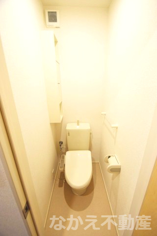 トイレ　清潔感のあるトイレです