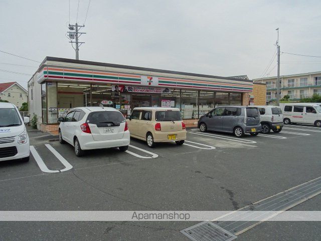 コンビニ　セブンイレブン（コンビニ）まで1097m