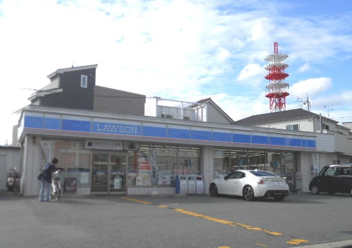 コンビニ　ローソン（コンビニ）まで793m