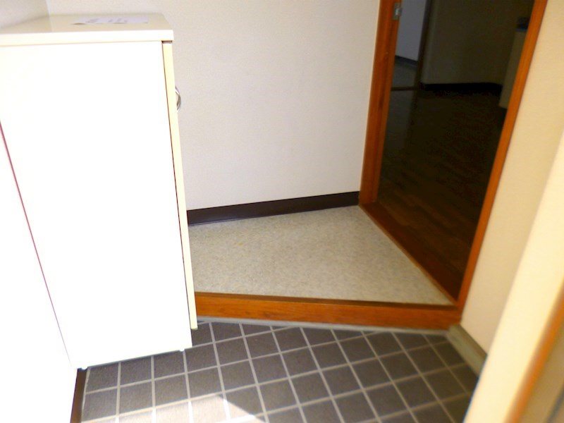 玄関　※同タイプのお部屋です