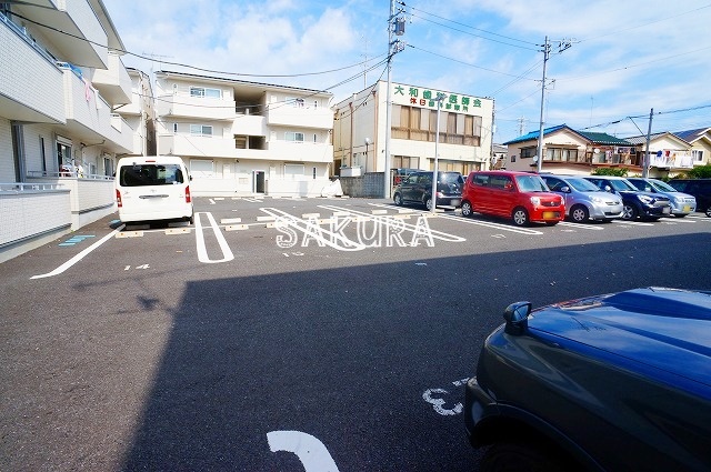 駐車場　敷地内駐車場です♪