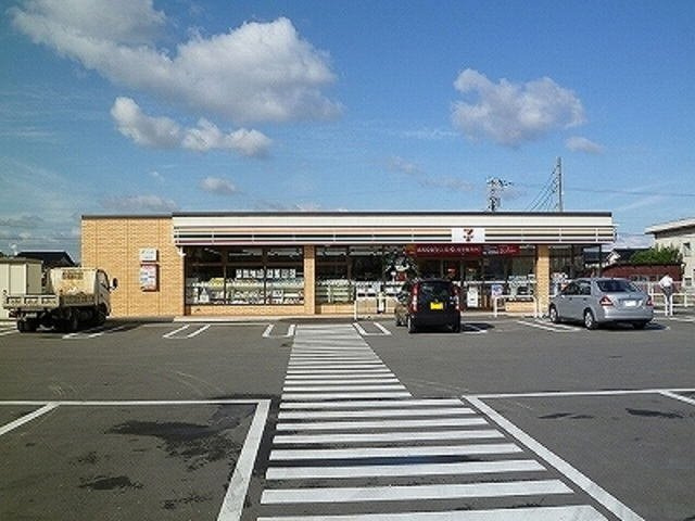 コンビニ　セブンイレブン 高岡下麻生店（コンビニ）まで339m