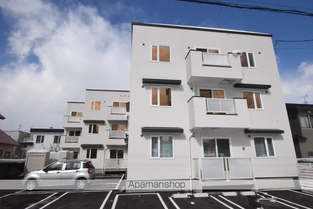 札幌市電 西線１６条駅 徒歩4分 築4年