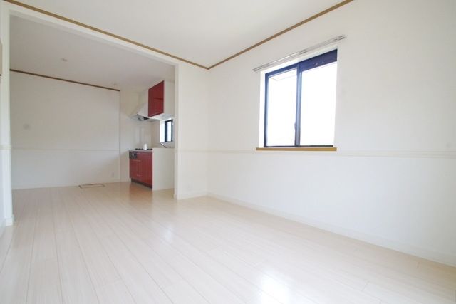居室・リビング　※別部屋参考写真