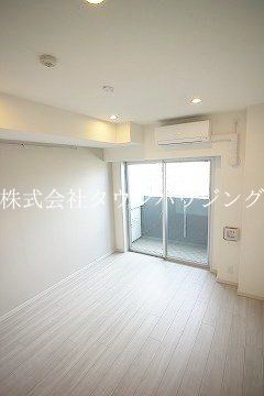 居室・リビング　※別部屋参考写真※
