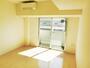 居室・リビング　★南向きの日当たりの良い明るいお部屋です★