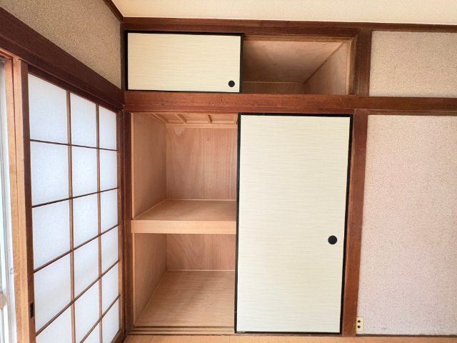 収納