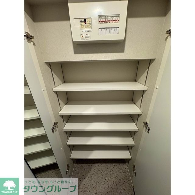 玄関　収納