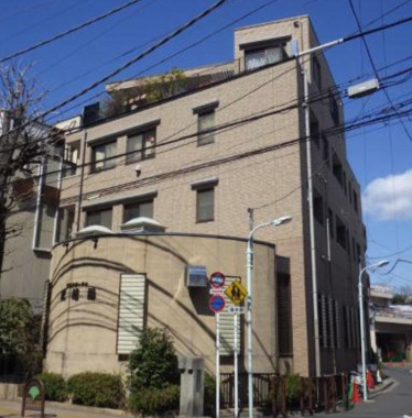 建物外観　落ち着いた雰囲気の外観です