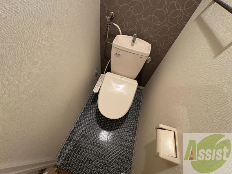 地下鉄東西線 円山公園駅 徒歩14分 4階建 築12年のトイレ写真