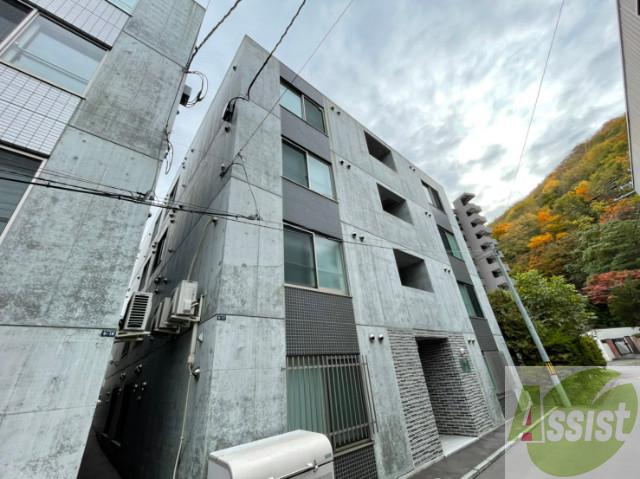地下鉄東西線 円山公園駅 徒歩14分 築12年