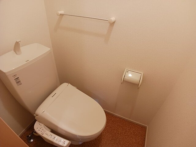 トイレ　シンプルで使いやすいトイレです